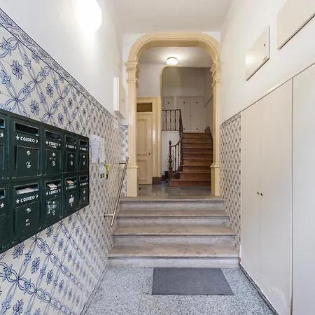 Daire Classy 3-bedroom By Lovelystay Lisboa